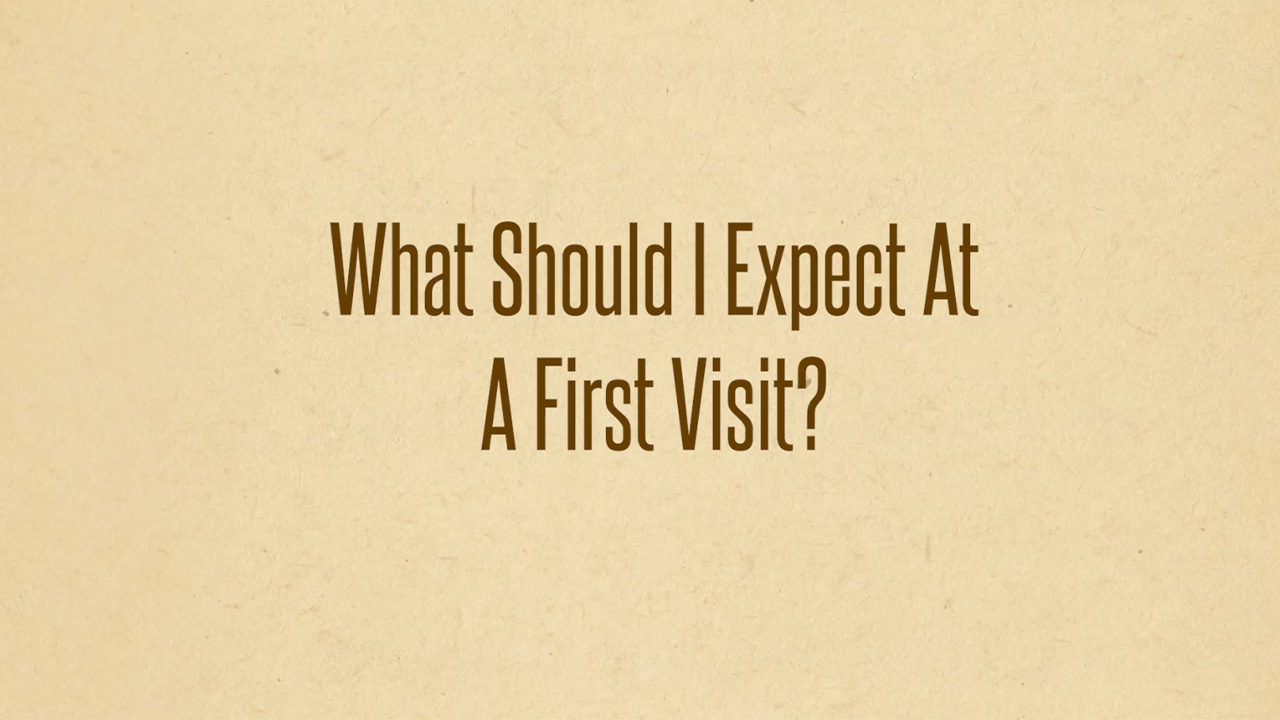 YouTube thumbnail of FAQ by Doctor Lindsey Mcelligott about what to expect on the first visit.