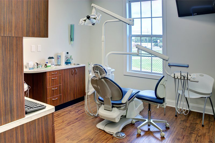 Treatment chair at dentist&rsquo;s office.